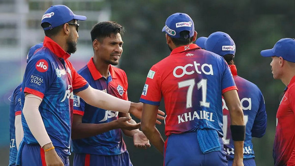 ভিন্ন ভাবে আইপিএলে সবচেয়ে সফলতম মুস্তাফিজ