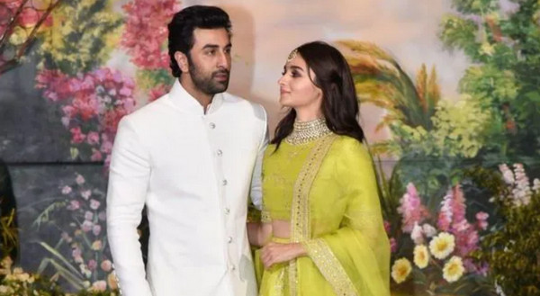 জেনে নিন বিয়ের পরে আলিয়া-রণবীর অরবসেস আপডেট