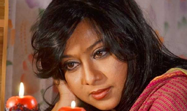 হঠাৎ দুশ্চিন্তায় নায়িকা শাবনূর
