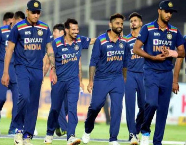 ইংল্যান্ডকে হারার পরিকল্পনায় টি-২০ সিরিজের জন্য শক্তিশালী একাদশ ঘোষণা করলো ভারত
