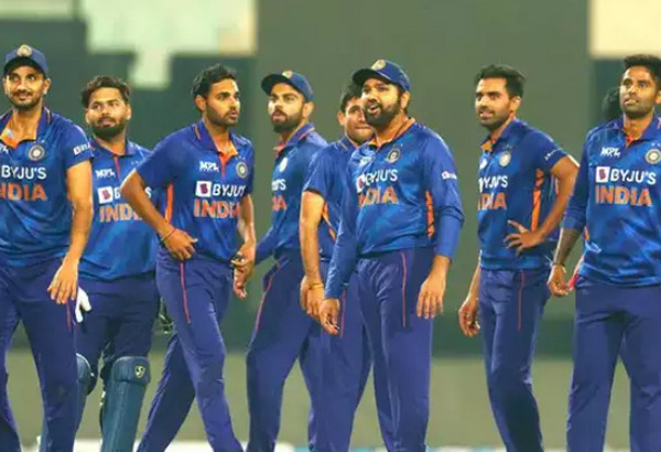 অবাক কান্ড: ম্যাচ জিতেও জরিমানার কবলে পড়ল ভারত