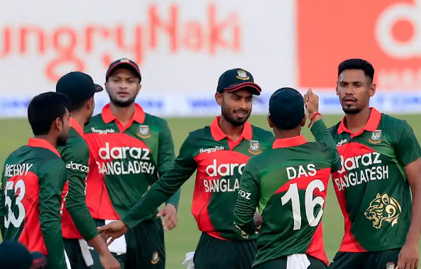 আবারও পরিবর্তন হলো টি-২০’র অধিনায়ক, নতুন অধিনায়কের নাম ঘোষণা