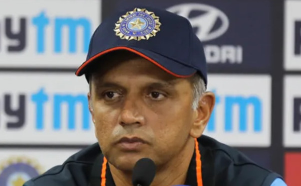 হুট করেই কঠিন রোগে আক্রান্ত দ্রাবিড়, অনিশ্চিত এশিয়া কাপে