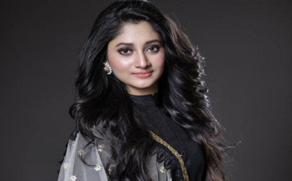 ব্রেকিং নিউজ: পাচার হয়ে ব্যাংককে অভিনেত্রী পূজা চেরি