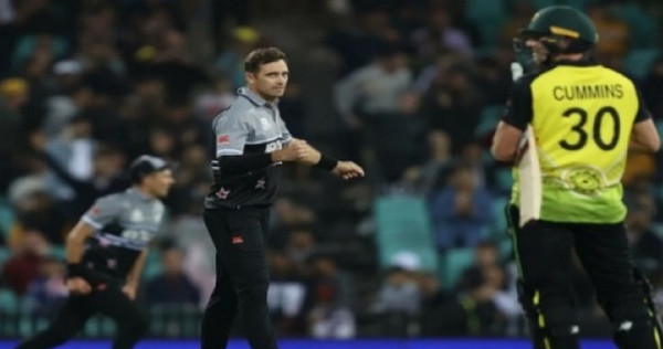 শুরুতেই হোচট খেলো অজিরা জয় দিয়ে বিশ্ব কাপে শুভ যাত্রা নিউজিল্যান্ডের
