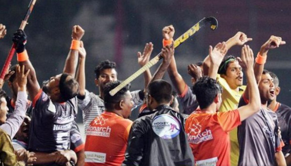 চ্যাম্পিয়ন্স ট্রফির ফাইনালে সাকিবের মোনার্ক পদ্মা