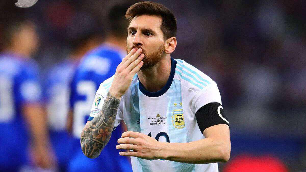 নতুন করে অবসর নিয়ে মেসি যা বললেন
