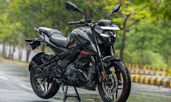 বাজারে এসেছে পালসারের নতুন স্পোর্টস বাইক, জেনে নিন দম ও কোথায় পাবেন