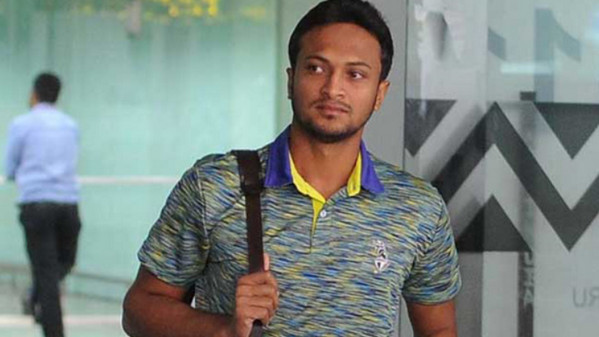 হঠাৎ যে কারনে বিপিএল ছেড়ে দেশ ছাড়লেন সাকিব আল হাসান