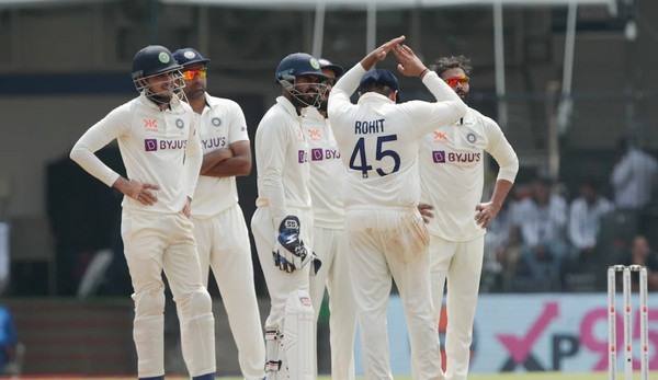আবারও ব্যাটিংয়ে ভারত, দেখুন সর্বশেষ ফলাফল