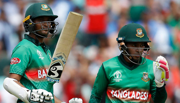 ফেসবুকে সাকিবকে নিয়ে মুশফিকের খোলা বার্তা