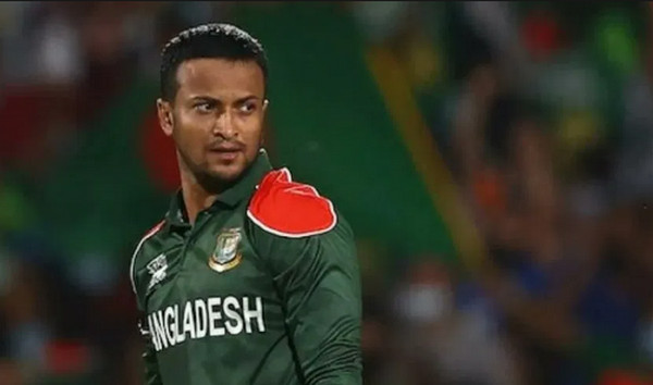সাকিবের আইপিএল না খেলায় লাভ-ক্ষতির হিসেব টা কেমন হলো