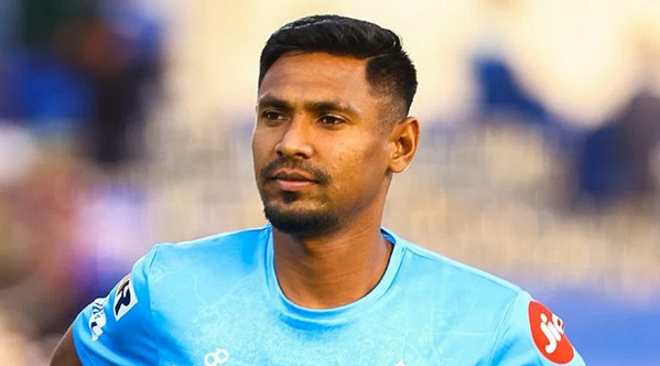 ‘মোস্তাফিজকে বাদ দিয়ে রাইলি রুশোকে খেলাও’