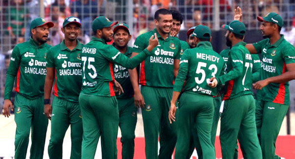 নতুন চমক দিয়ে আয়ারল্যান্ডের বিপক্ষে শক্তিশালী দল ঘোষণা করলেন বিসিবি