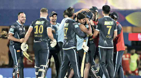 আইপিএলের ফাইনালে চেন্নাইয়ের বিপক্ষে গুজরাটের শক্তিশালী একাদশ