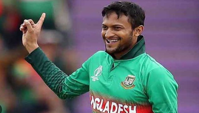 দুই কিংবদন্তি ক্রিকেটারকে ছাপিয়ে যাওয়ার দারুণ সুযোগ সাকিবের
