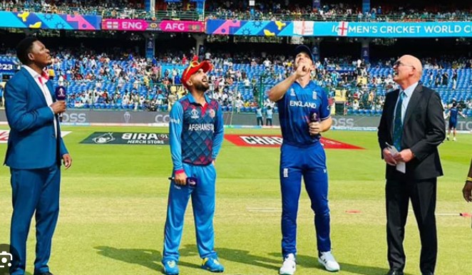 টসে জিতে ফিল্ডিংয়ে ইংল্যান্ড: দেখে নিন সর্বশেষ স্কোর
