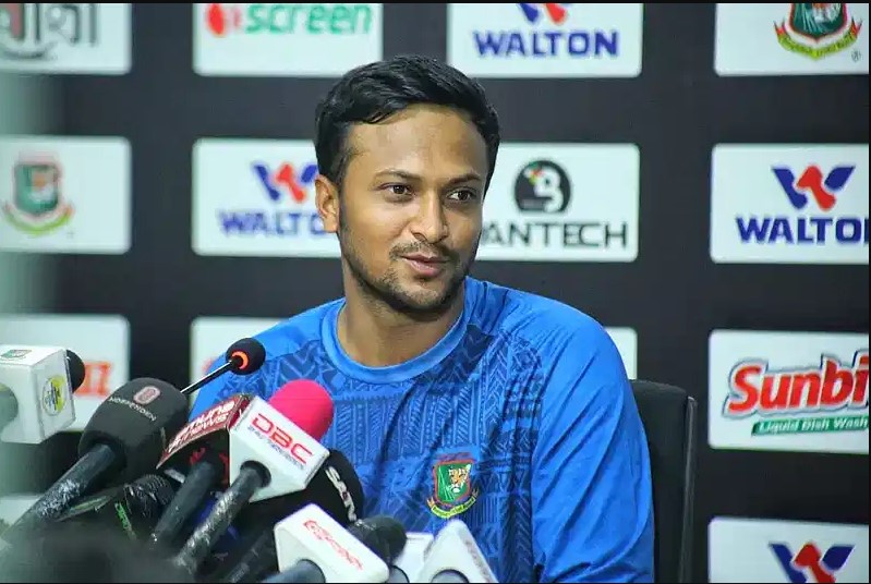 আবারো লজ্জার হার ঠেকাতে আগে ব্যাট চাই সাকিব 