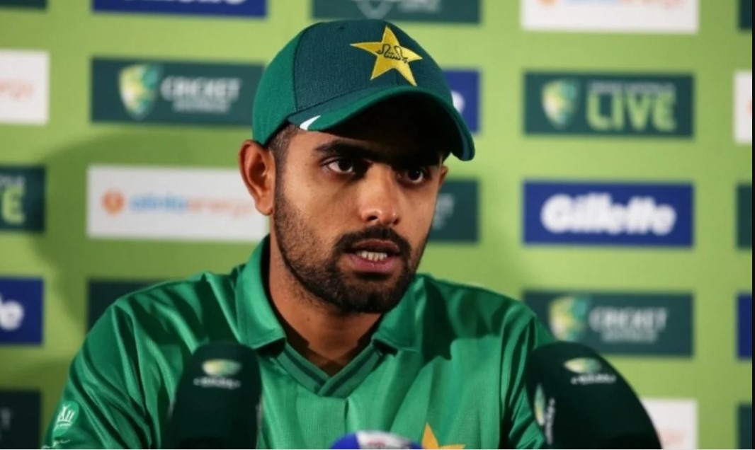 বাবরের ব্যক্তিগত হোয়াটসঅ্যাপ মেসেজ ফাঁস,