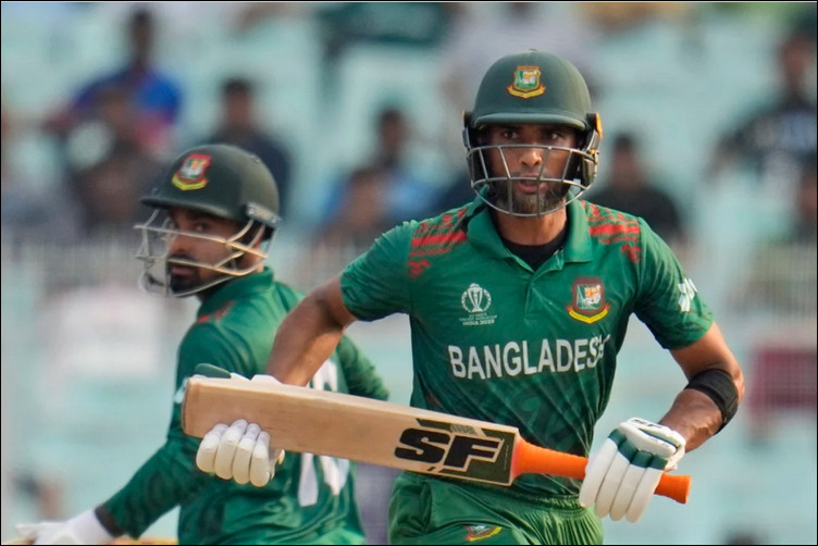 ৬ ম্যাচে ৫ বার পজিশন পরিবর্তন, তবুও বড় স্কোরের পথে মাহমুদউল্লাহ