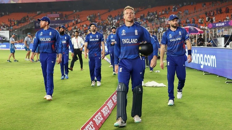 দলের করুণ পরিণতি ও ভুল নিয়ে বাটলারের বক্তব্য প্রকাশ