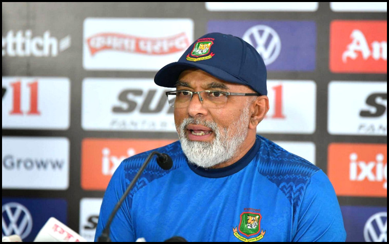 বিশ্বকাপে চরম ভরাডুবির দায় এড়াতে পারবেন হাথুরু
