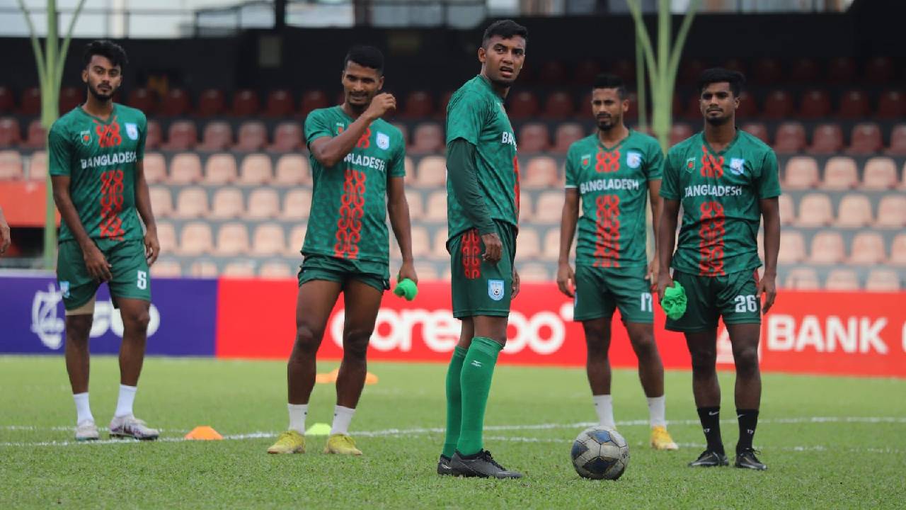মাঠে নামার আগে বাংলাদেশের বড় দুঃসংবাদ