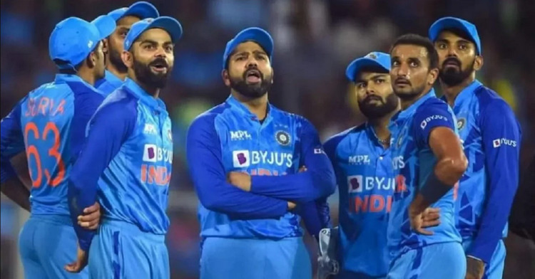 দক্ষিণ আফ্রিকা টেস্ট সিরিজের পর অবসর ঘোষণা দিবেন ভারতী যে সেরা তারকা ব্যাটার