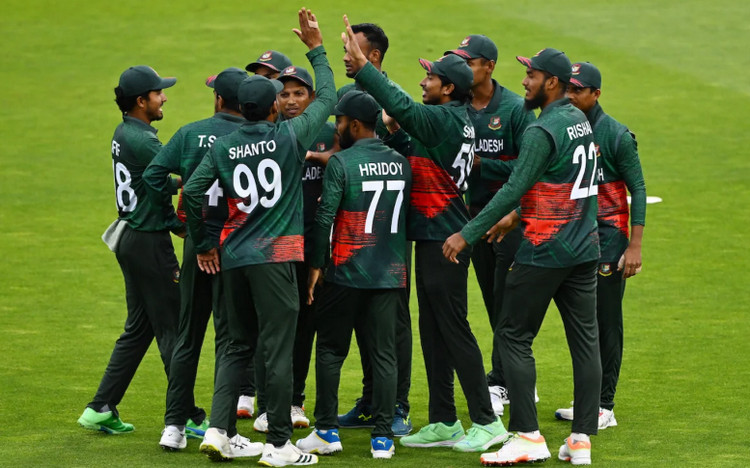১৬ মাস পর টি-টোয়েন্টিতে ফিরে ম্যাচসেরা মেহেদী