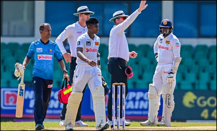 বলে প্রচণ্ড আঘাত পেয়ে হাসপাতালে লঙ্কান ক্রিকেটার!