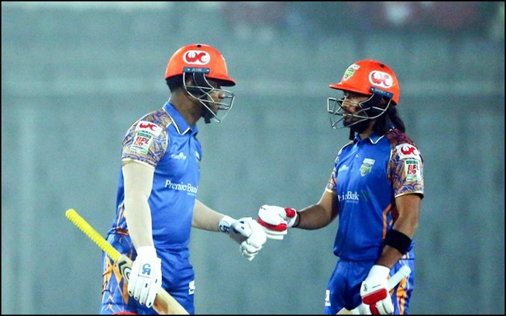 হারের পর নেতৃত্বে নিয়ে যে আভাস দিলেন বিজয়!