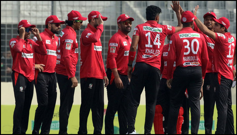এবার বিপিএল মাতাতে বরিশালে যোগ দিলেন আফ্রিকার বিধ্বংসী ব্যাটার!