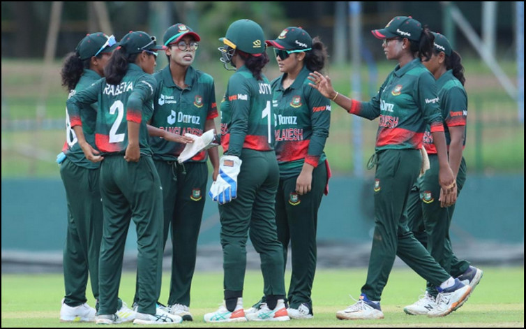 বড় ধরনের ছিনতাইয়ের শিকার হলেন বাংলাদেশ নারী দলের অধিনায়ক!