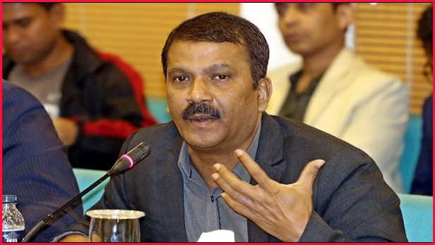 বাংলাদেশ ‘শুধু অভ্যুত্থান নয়, আগামীর রাষ্ট্র গঠনের নেতাও পেয়েছে ; অধ্যাপক আসিফ নজরুল