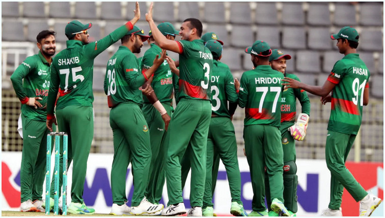 সরকার পতনে পাকিস্তান সিরিজে বাংলাদেশের দল ঘোষণা নিয়ে বড় নাটক রাজ্জাক