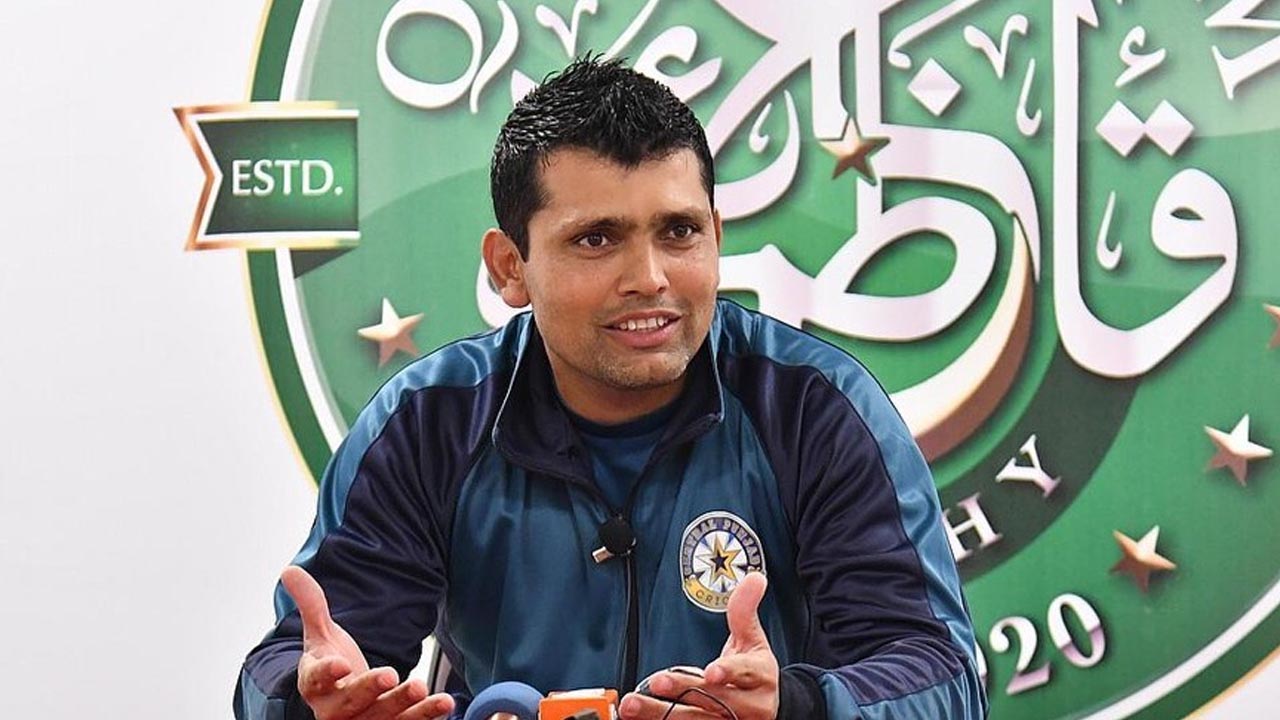 ৩০ রানের টার্গেট দেওয়ায় বাংলাদেশের পক্ষ নিয়ে অবিশ্বাস্য মন্তব্য করলেন কামরান আকমল