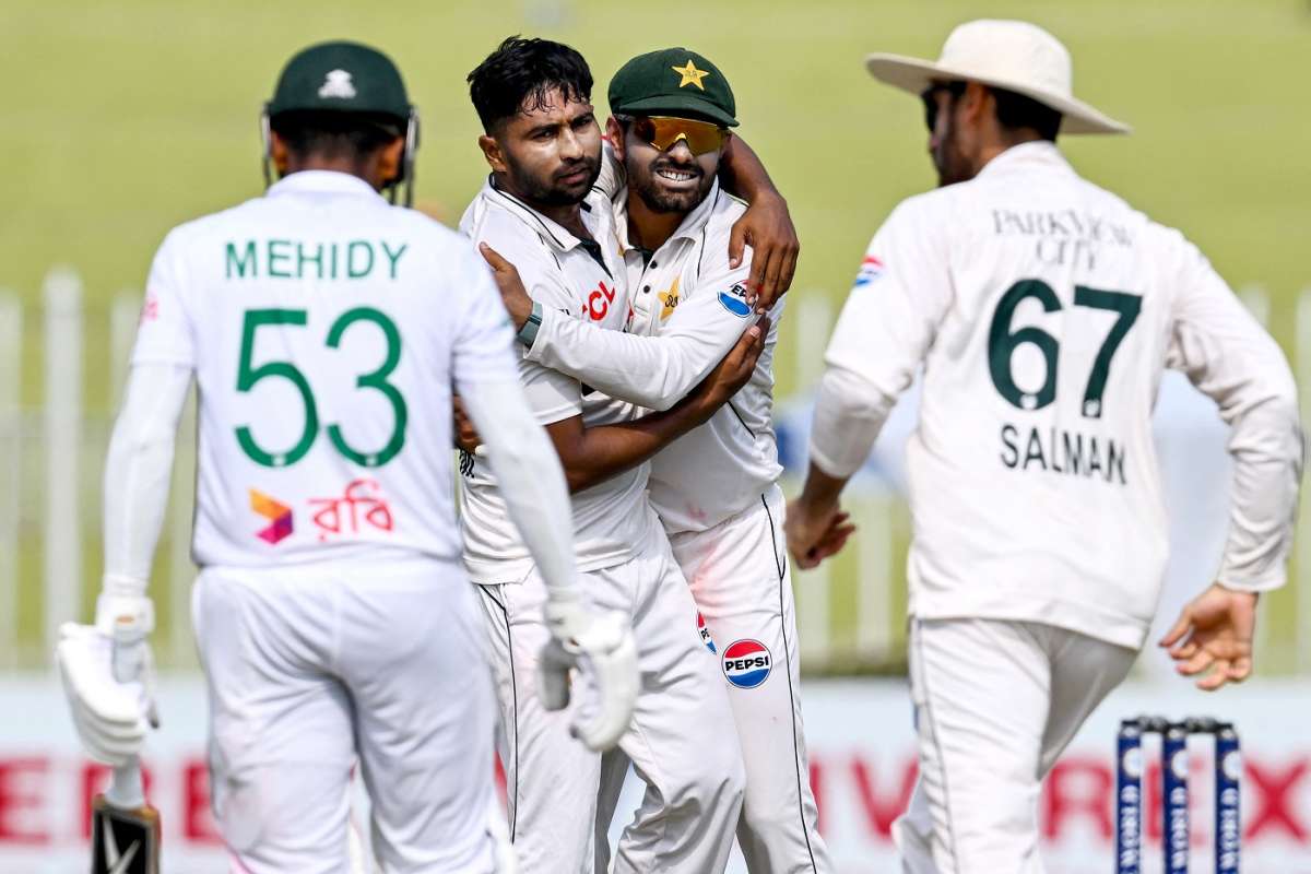 ব্রেকিং নিউজ ; ক্রিকেট ইতিহাসে মাত্র দ্বিতীয়বার যে চরম লজ্জার সামনে পাকিস্তান