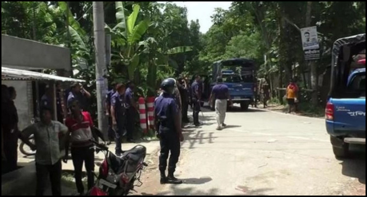 এই মাত্র পাওয়া ; দুই গ্রুপের মধ্যে চলছে ভয়াবহ সংঘর্ষ, অন্তন ২ জনের প্রাণহানি