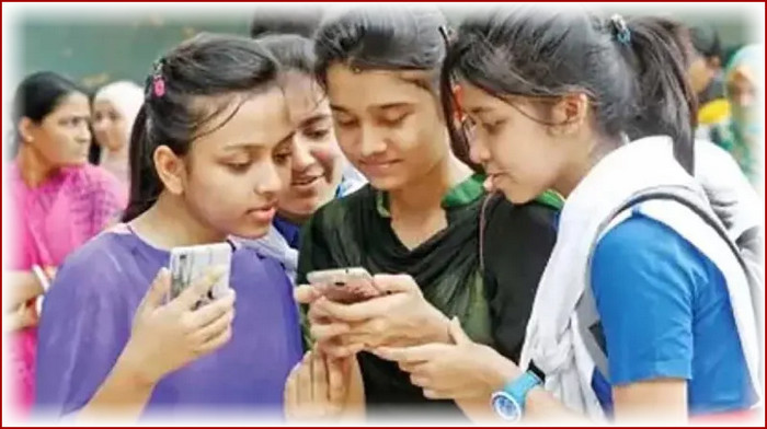 এইচএসসি পড়িক্ষার ফলাফল প্রকাশের তারিখ ঘোষণা, মোবাইলে যেভাবে দেখবেন