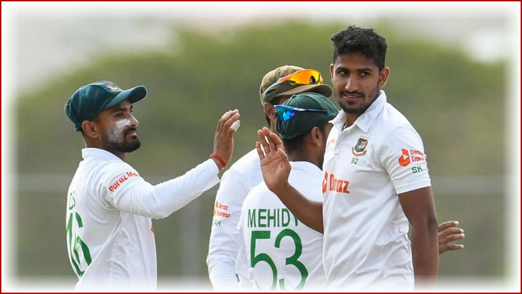 ব্রেকিং নিউজ ; দক্ষিণ আফ্রিকার বিপক্ষে শক্তিশালী টেস্ট স্কোয়াড ঘোষণা, বাদ পড়লেন এক হতভাগা তারকা ক্রিকেটার