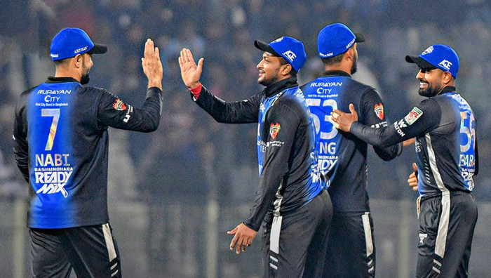 চমক নিয়ে গ্লোবাল সুপার লিগের জন্য শক্তিশালী দল ঘোষণা করল রংপুর রাইডার্স