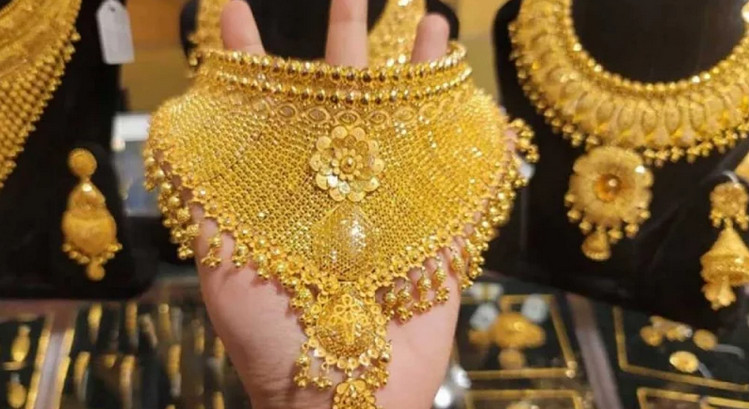 ব্রেকিং নিউজ ; ফের বাড়ল সোনার দাম
