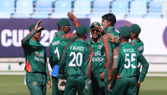 নাটকীয়তায় ভরপুর ম্যাচ, ৫ রানে হার, লঙ্কান কোচের শিষ্যরা জয়ী