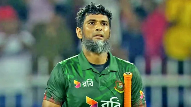 ডাবল সেঞ্চুরিতে রেকর্ড গড়লেন মাহমুদউল্লাহ