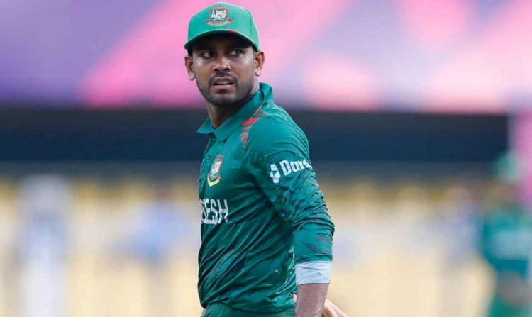 ১০ বছর পর ওয়েস্ট ইন্ডিজের বিপক্ষে সিরিজ হারের পর সরাসরি যার উপর দোষ চাপালেন অধিনায়ক মিরাজ