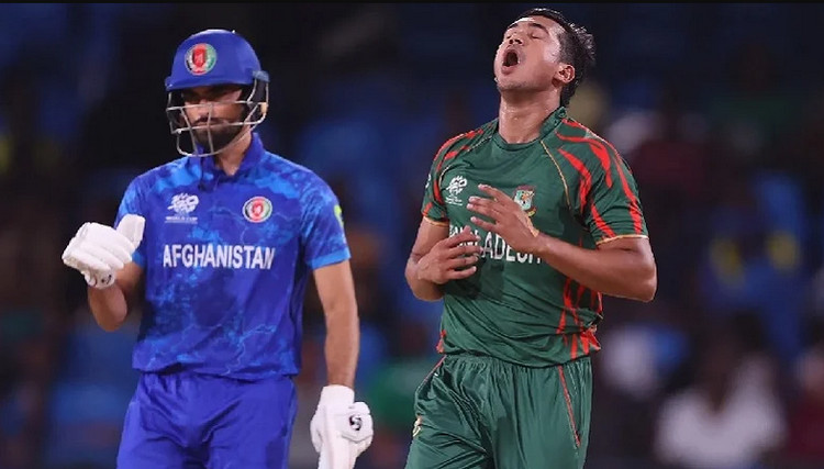 ১৩ বলে শেষ হল অদ্ভুত ১ ওভার