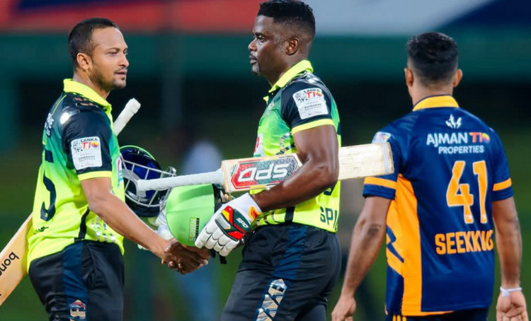 ব্রেকিং নিউজ ; সাকিবের কপালে যেন শনির দশা, লঙ্কান লিগ চলাকালেই হলেন ফি*ক্সিং'য়ে'র দায়ে গ্রেপ্তার