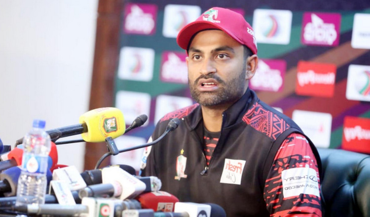চ্যাম্পিয়ন্স ট্রফিতে খেলা নিয়ে সরাসরি যা বললেন তামিম