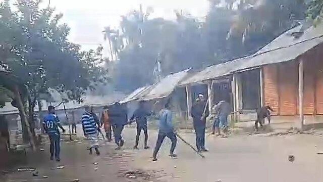 সকালে উঠেই বিএনপির দুই গ্রুপের মধ্যে দফায় দফায় ব্যাপক সং'ঘ'র্ষ