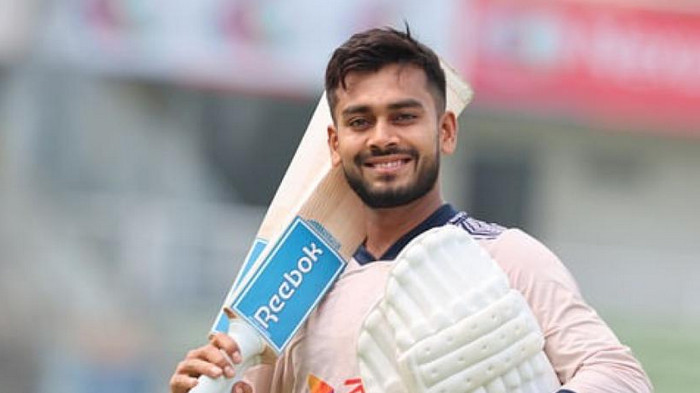 জাতীয় দলের অধিনায়কত্ব নিয়ে ঘুরে বসলেন মিরাজ